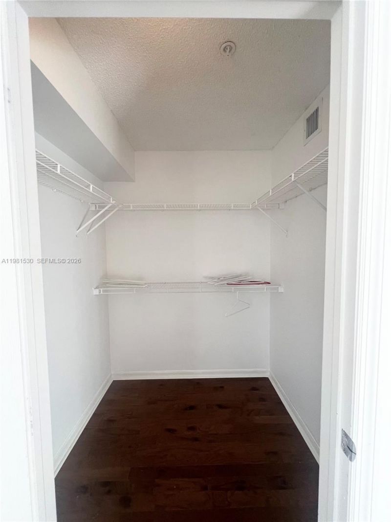 2991 NE 185th St, Unit 1702, Aventura, FL 33180 Photo