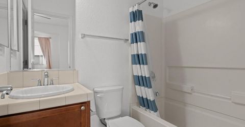 4795 Ciarra Kennedy Lane, Reno, NV 89503 Photo