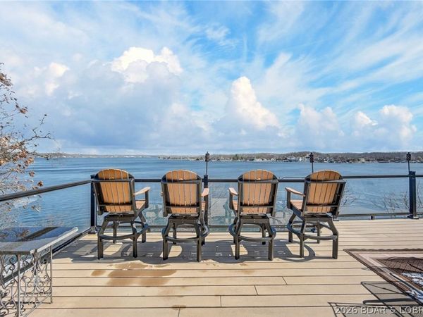 94 Kansas City Way, Sunrise Beach, MO 65079