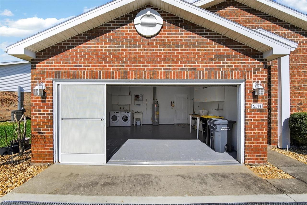 6144 Silver Lakes Drive E, Lakeland, FL 33810 Photo