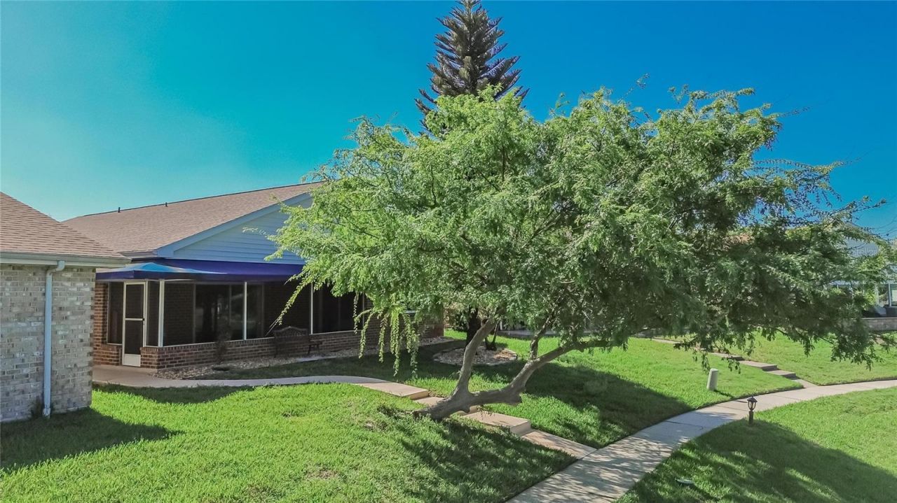 6144 Silver Lakes Drive E, Lakeland, FL 33810 Photo