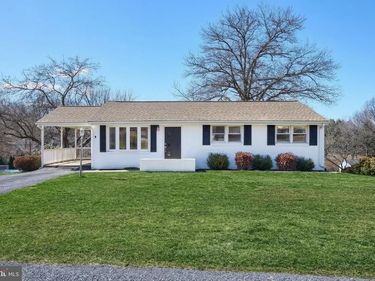 318 BERKSHIRE ROAD , MECHANICSBURG, PA 17055