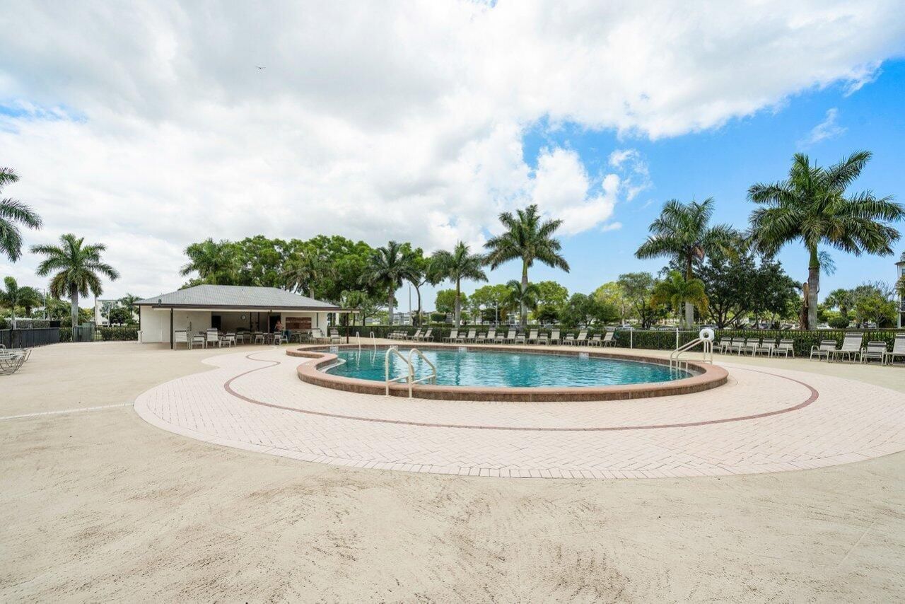 3 Mansfield A, Boca Raton, FL 33434 Photo