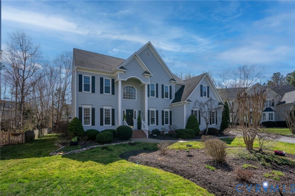 12305 Lynwood Drive Glen Allen, VA 23059