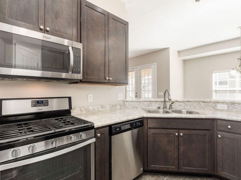 3732 Evelynton Avenue , Lewis Center, OH 43035 Photo 16