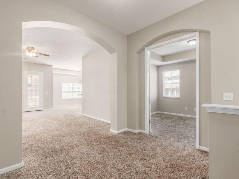 3732 Evelynton Avenue , Lewis Center, OH 43035 Photo 9