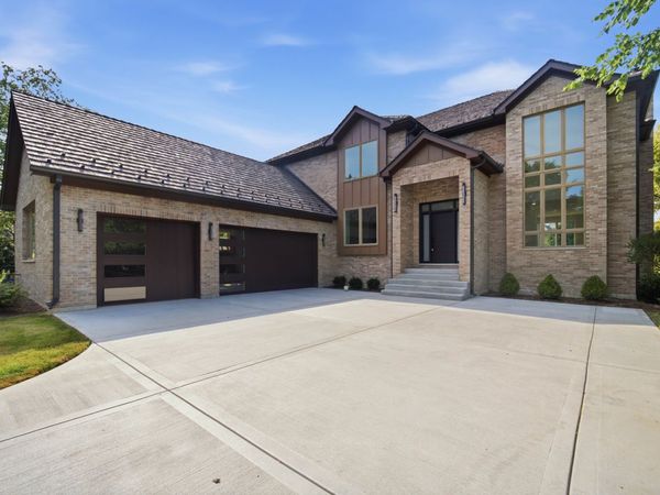 7234 Roxbury Court, Long Grove, IL 60060