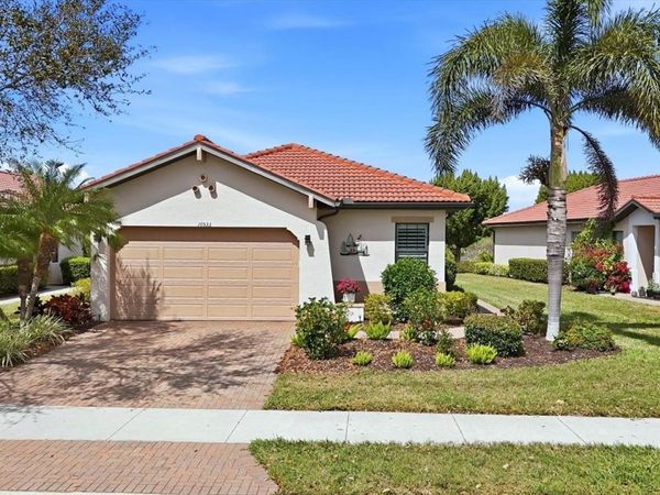 10533 CROOKED CREEK DRIVE , VENICE, FL 34293