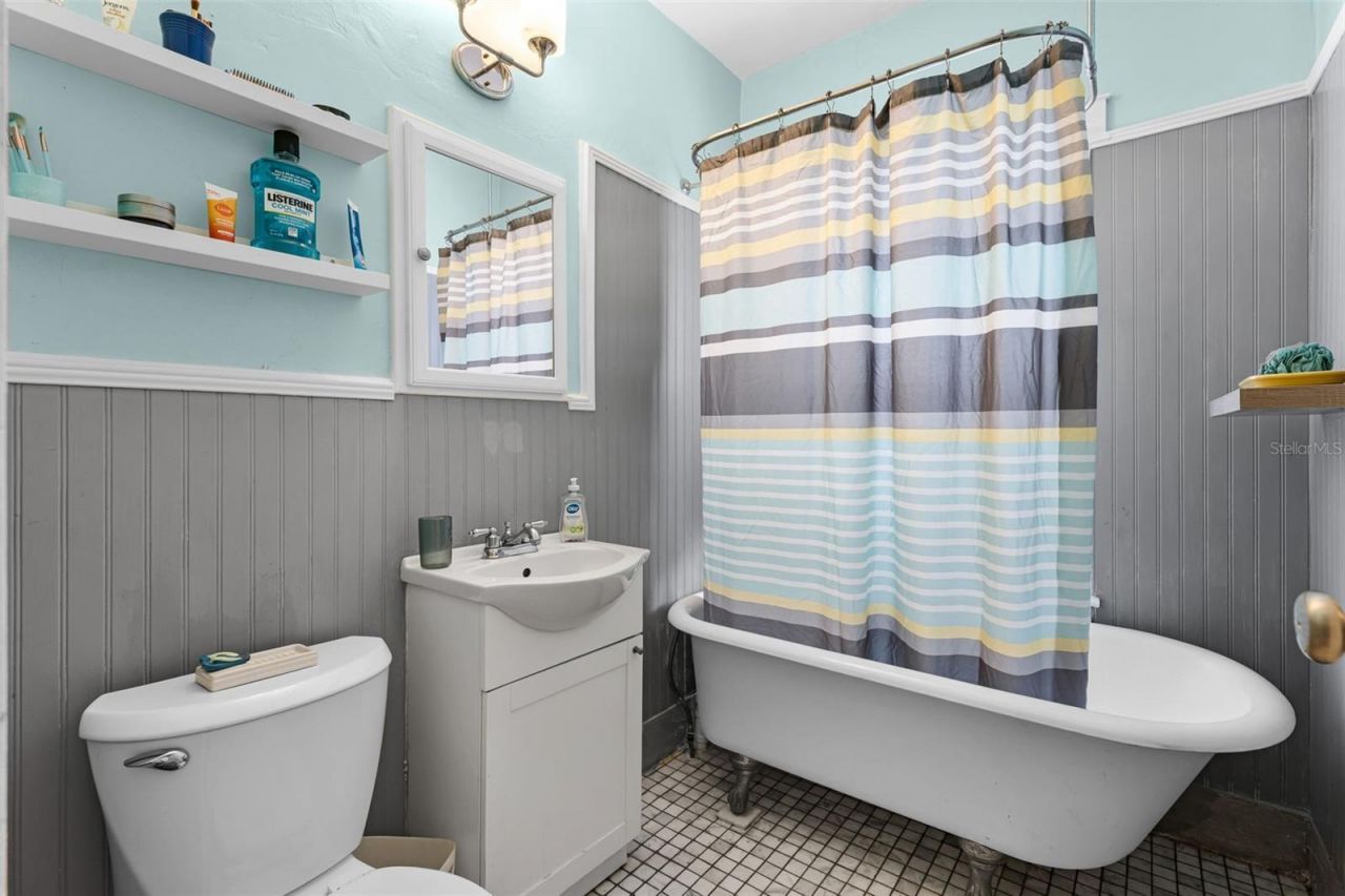 110 N Brown Avenue , Orlando, FL 32801 Photo