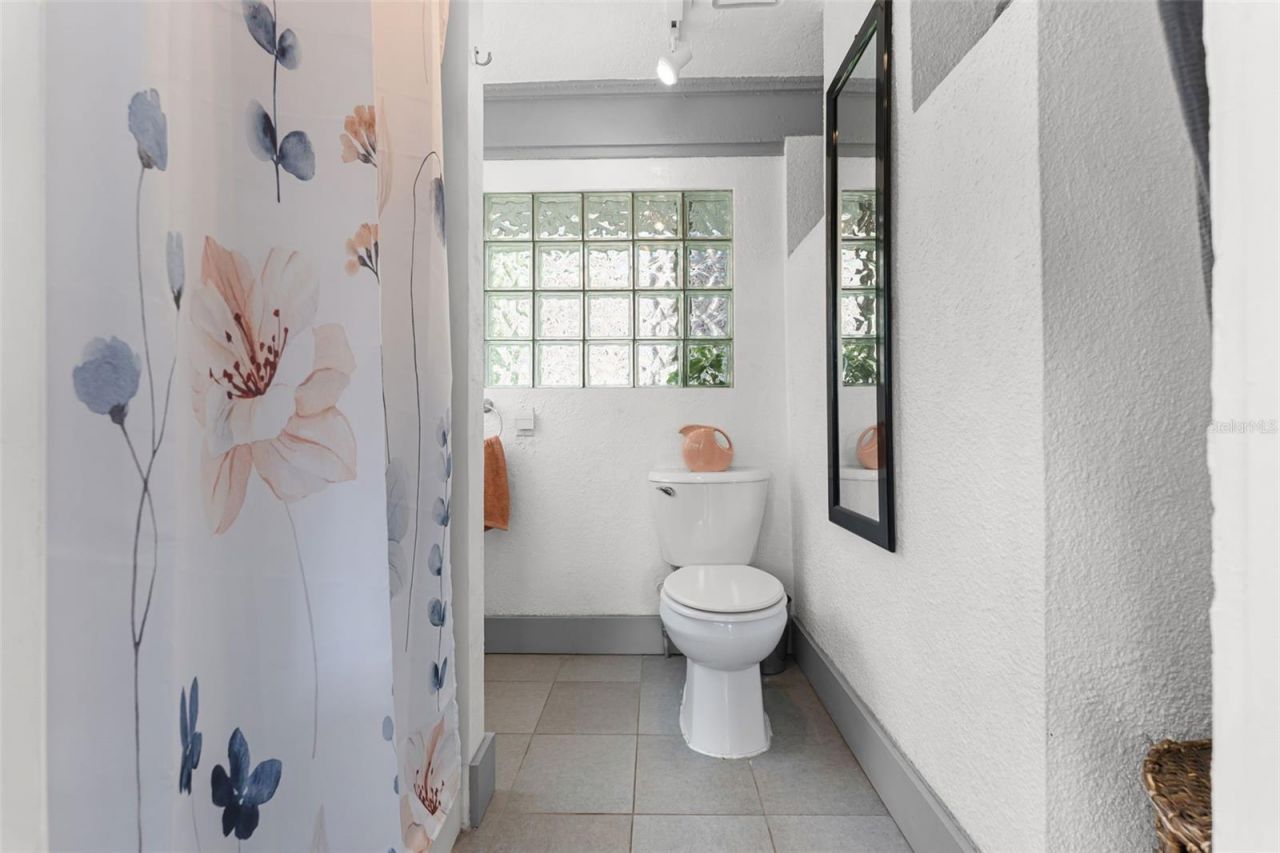 110 N Brown Avenue , Orlando, FL 32801 Photo