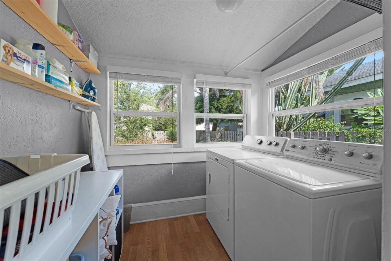 110 N Brown Avenue , Orlando, FL 32801 Photo