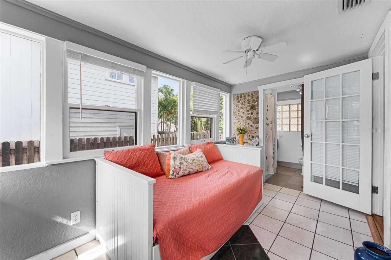 110 N Brown Avenue , Orlando, FL 32801 Photo