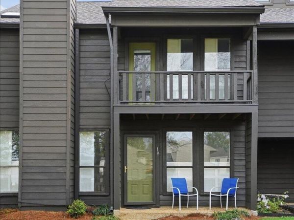 19 Lake Barnett Drive, Brandon, MS 39047