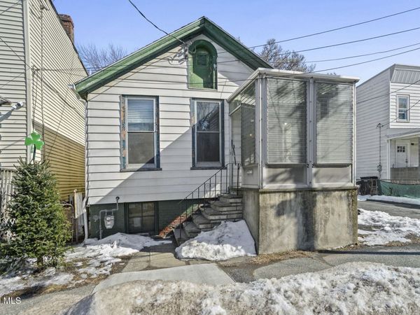 22 Orr Street, Troy, NY 12180