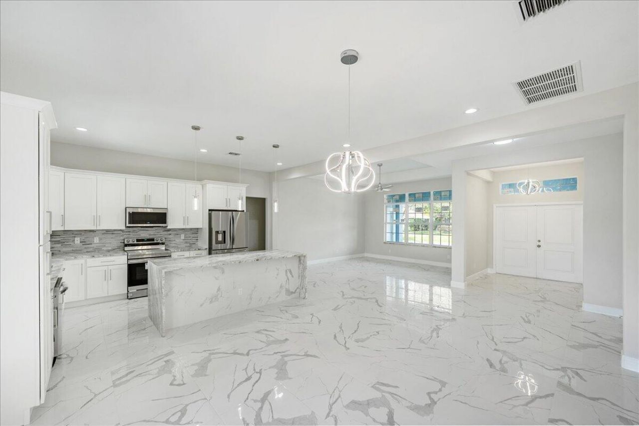 1238 SW Milan Lane, Port Saint Lucie, FL 34953 Photo