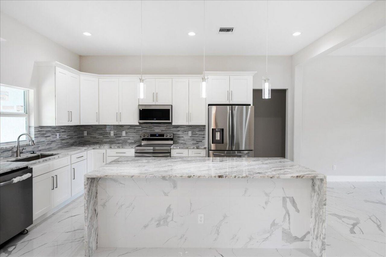 1238 SW Milan Lane, Port Saint Lucie, FL 34953 Photo