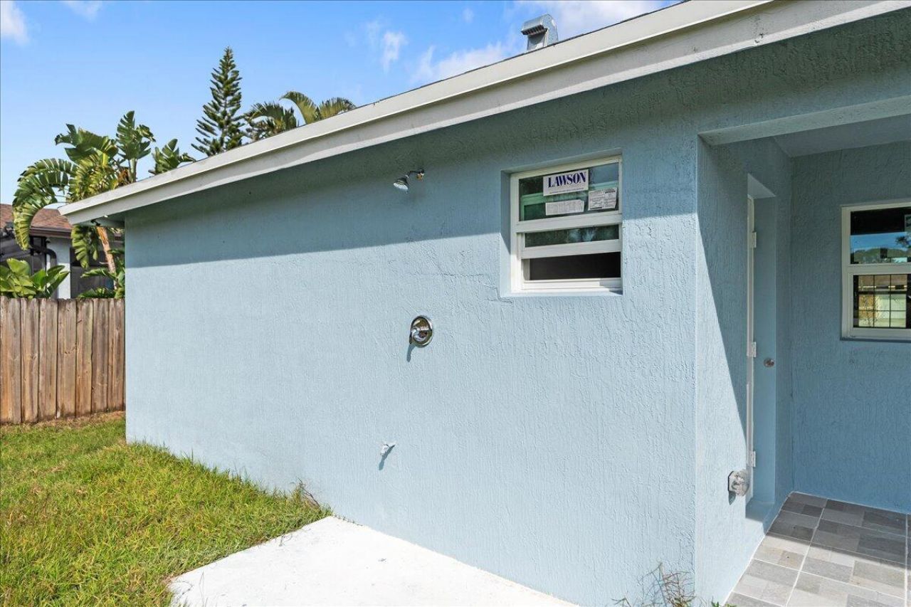 1238 SW Milan Lane, Port Saint Lucie, FL 34953 Photo