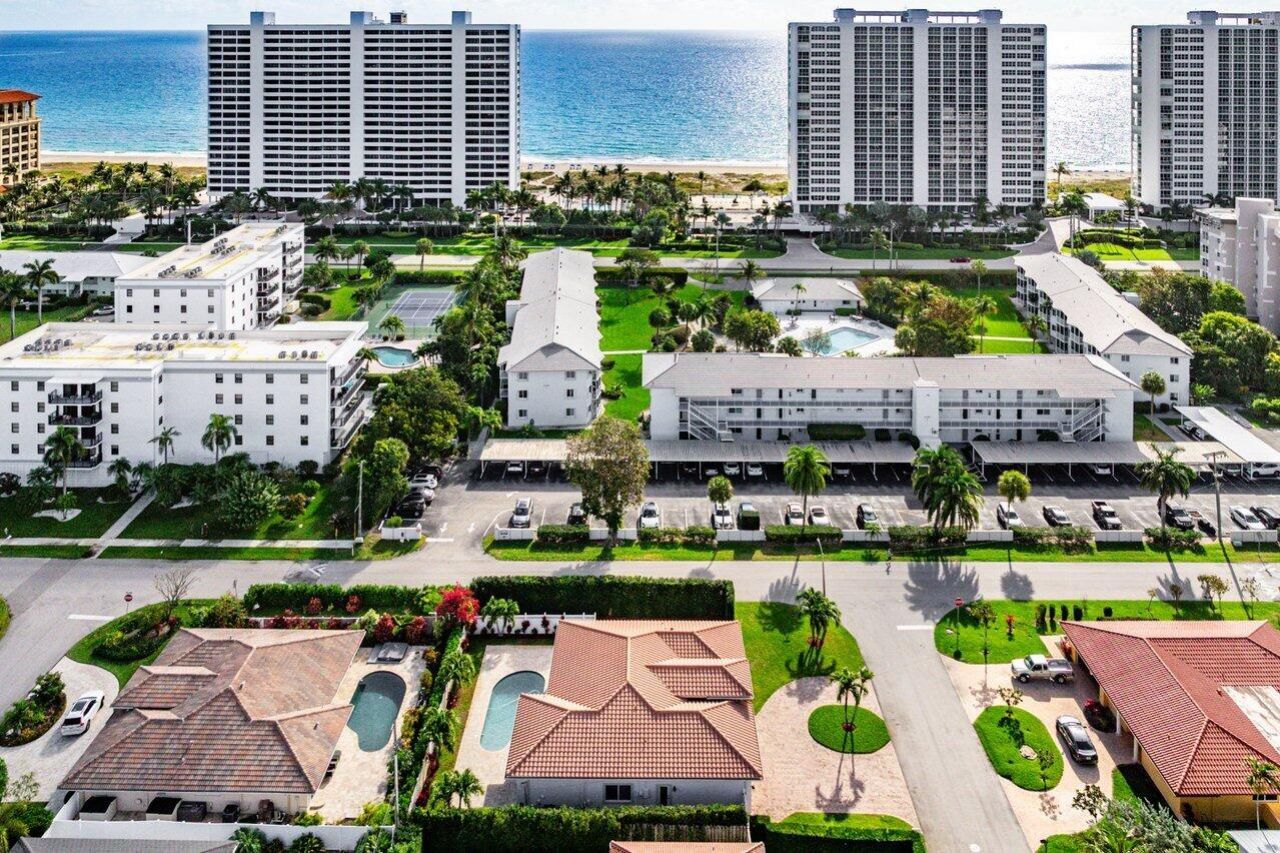 899 S Granada Drive, Boca Raton, FL 33432 Photo