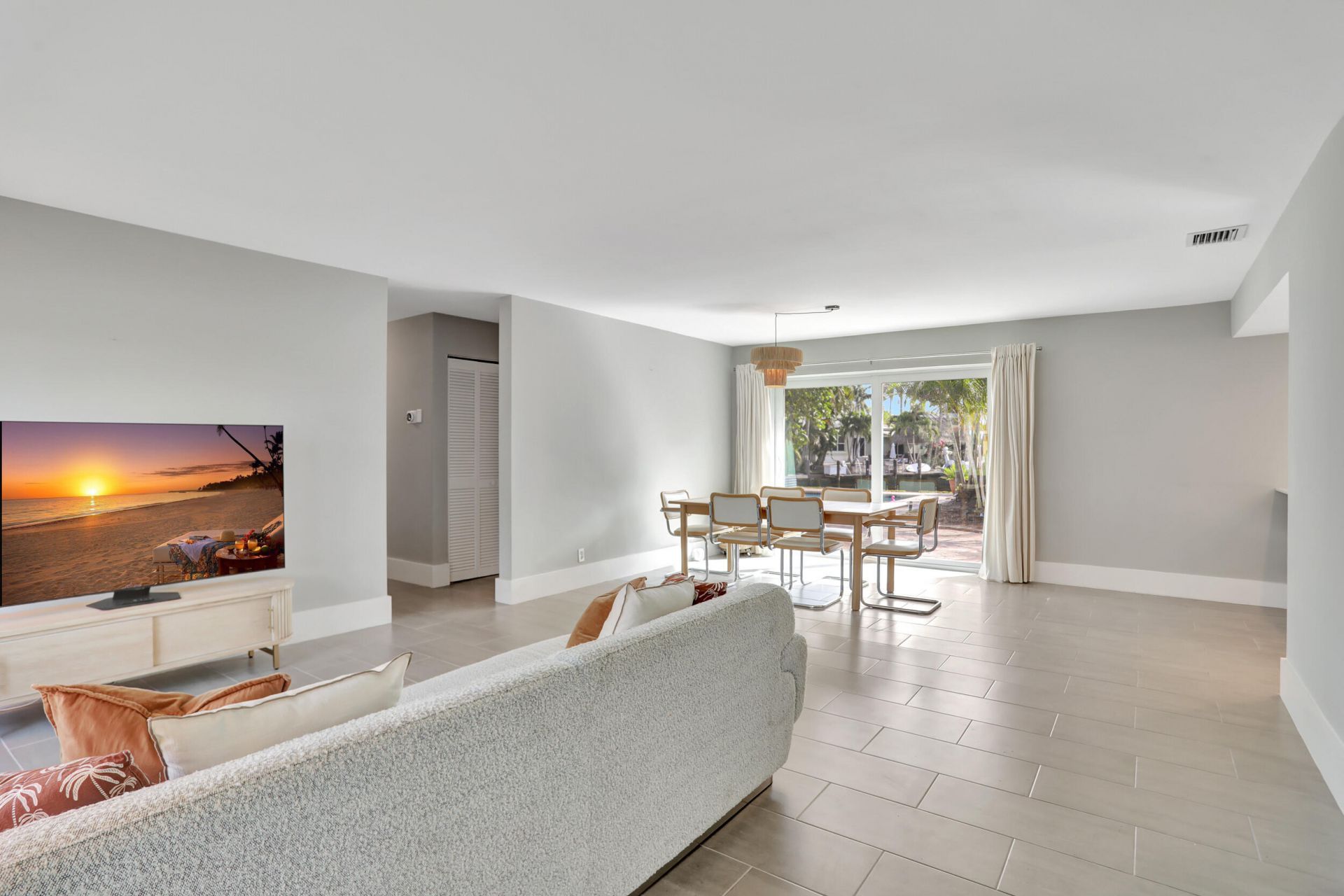 400 SE 5th Court, Pompano Beach, FL 33060 Photo