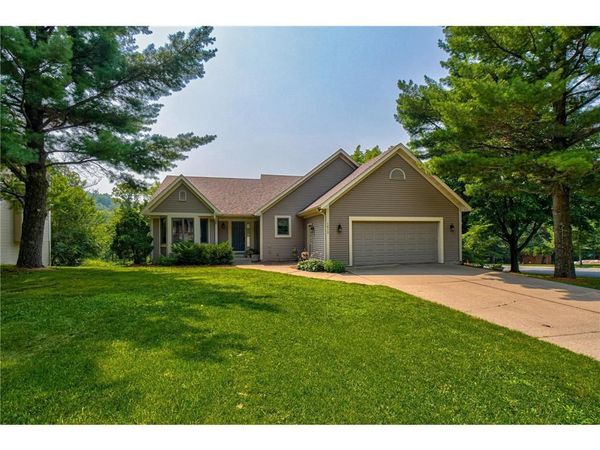 1612 Golf View Drive, River Falls, WI 54022