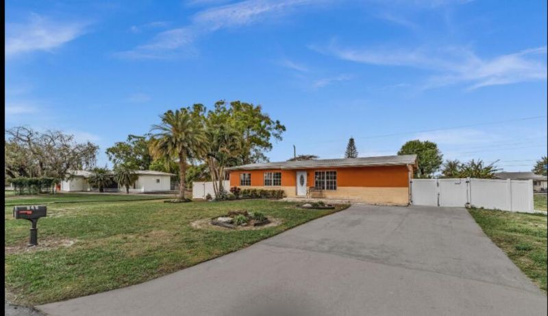 848 SE 3rd Street, Belle Glade, FL 33430 Photo