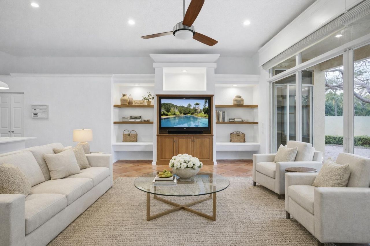 2466 Bay Isle Court, Weston, FL 33327 Photo