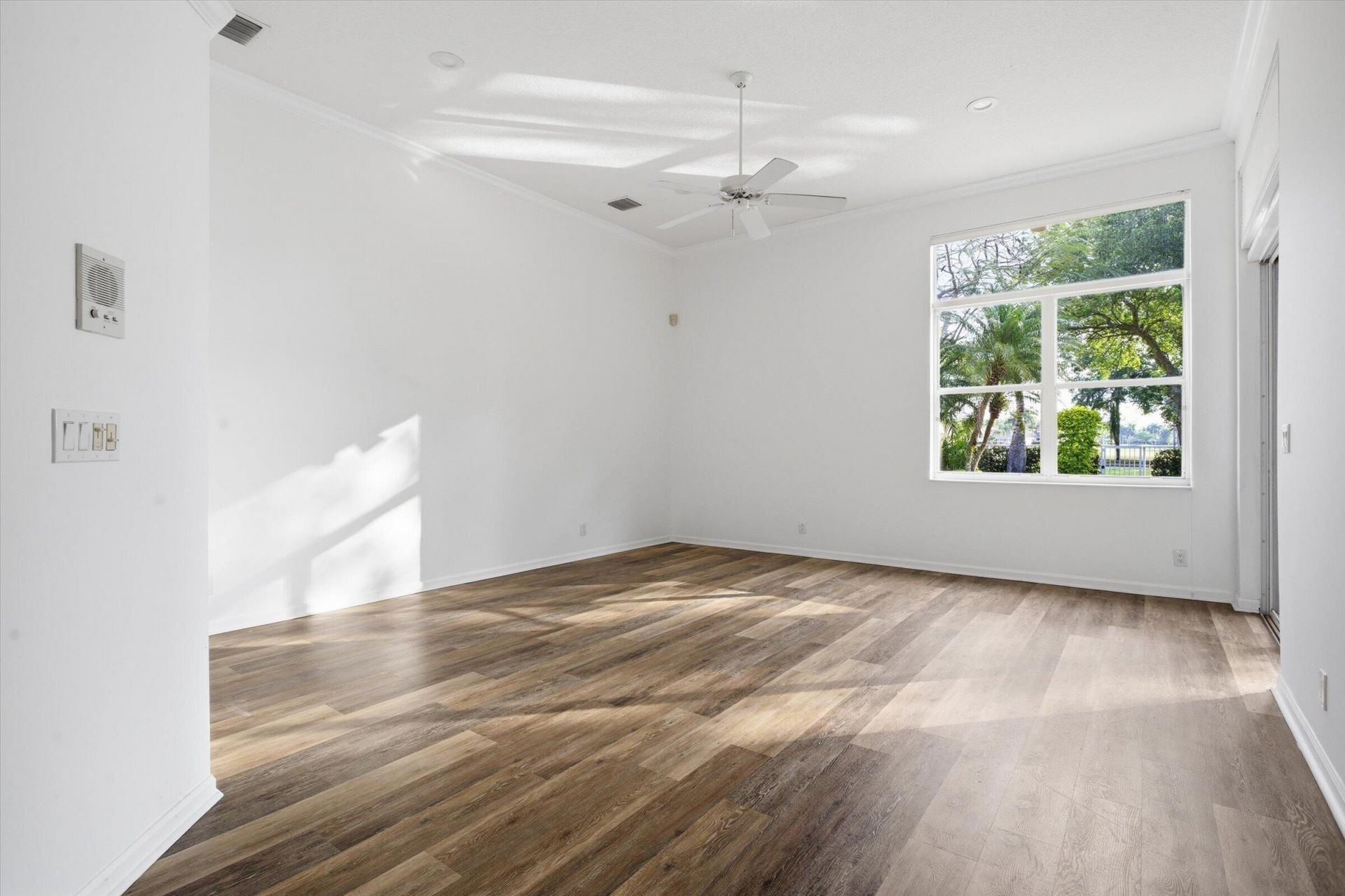 2466 Bay Isle Court, Weston, FL 33327 Photo