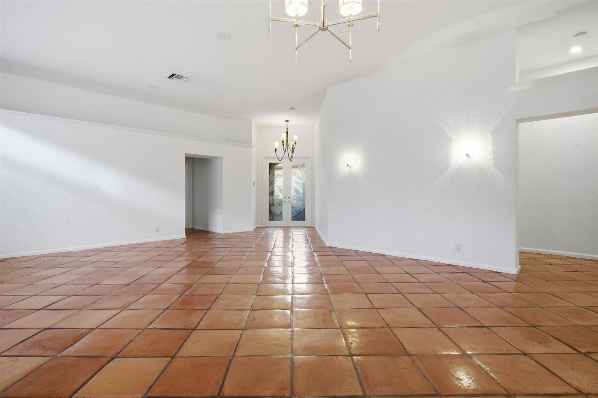 2466 Bay Isle Court, Weston, FL 33327 Photo