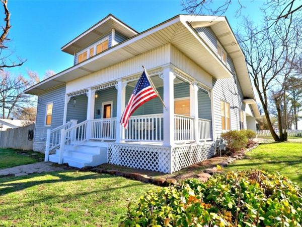 510 2nd Avenue, Gravette, AR 72736