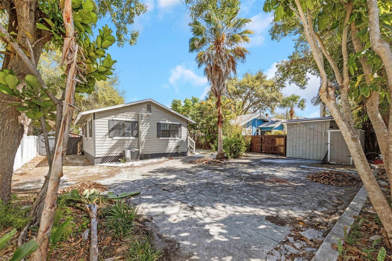 1022 8th Street N, Saint Petersburg, FL 33701 Photo