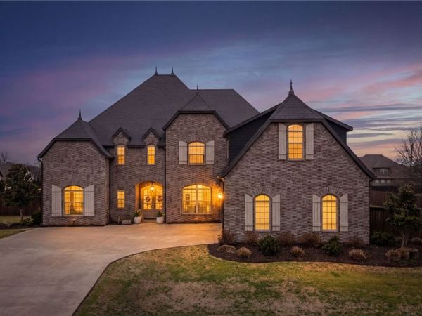 309 Timber Ridge Street , Cave Springs, AR 72718