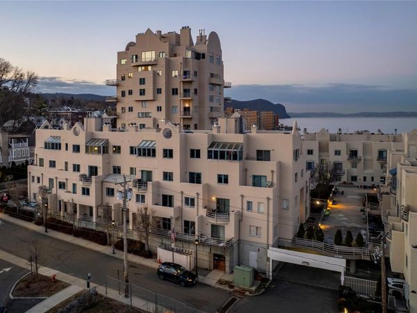 6 Burd Street, Unit 2403, Nyack, NY 10960