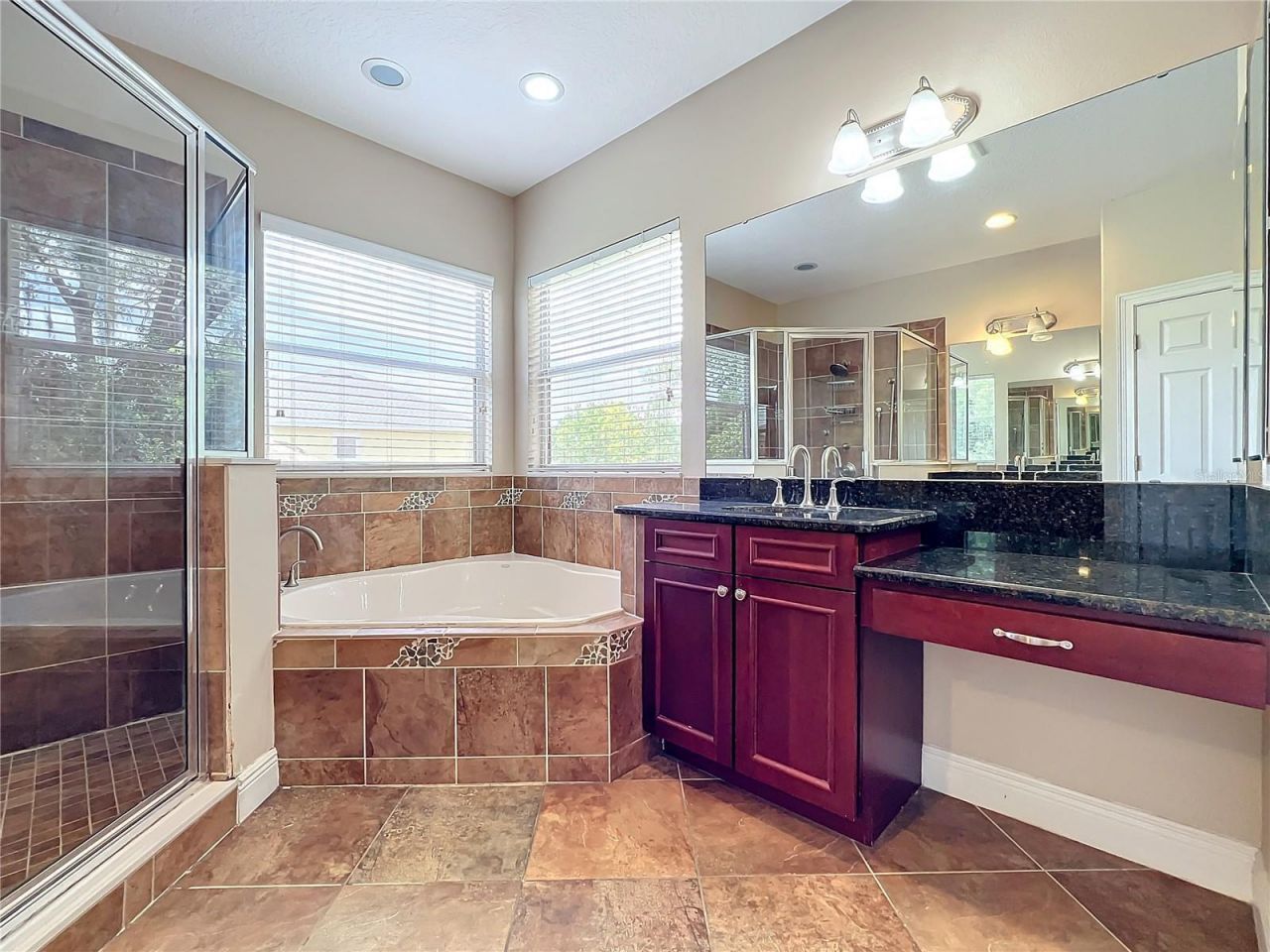 3329 Lake Jean Drive, Orlando, FL 32817 Photo