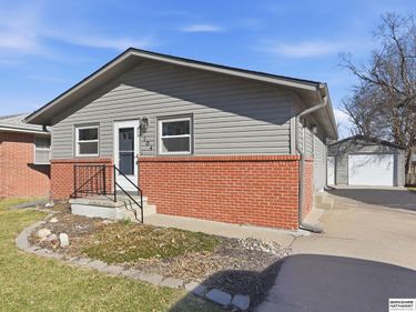 104 W Meigs Street , Valley, NE 68064