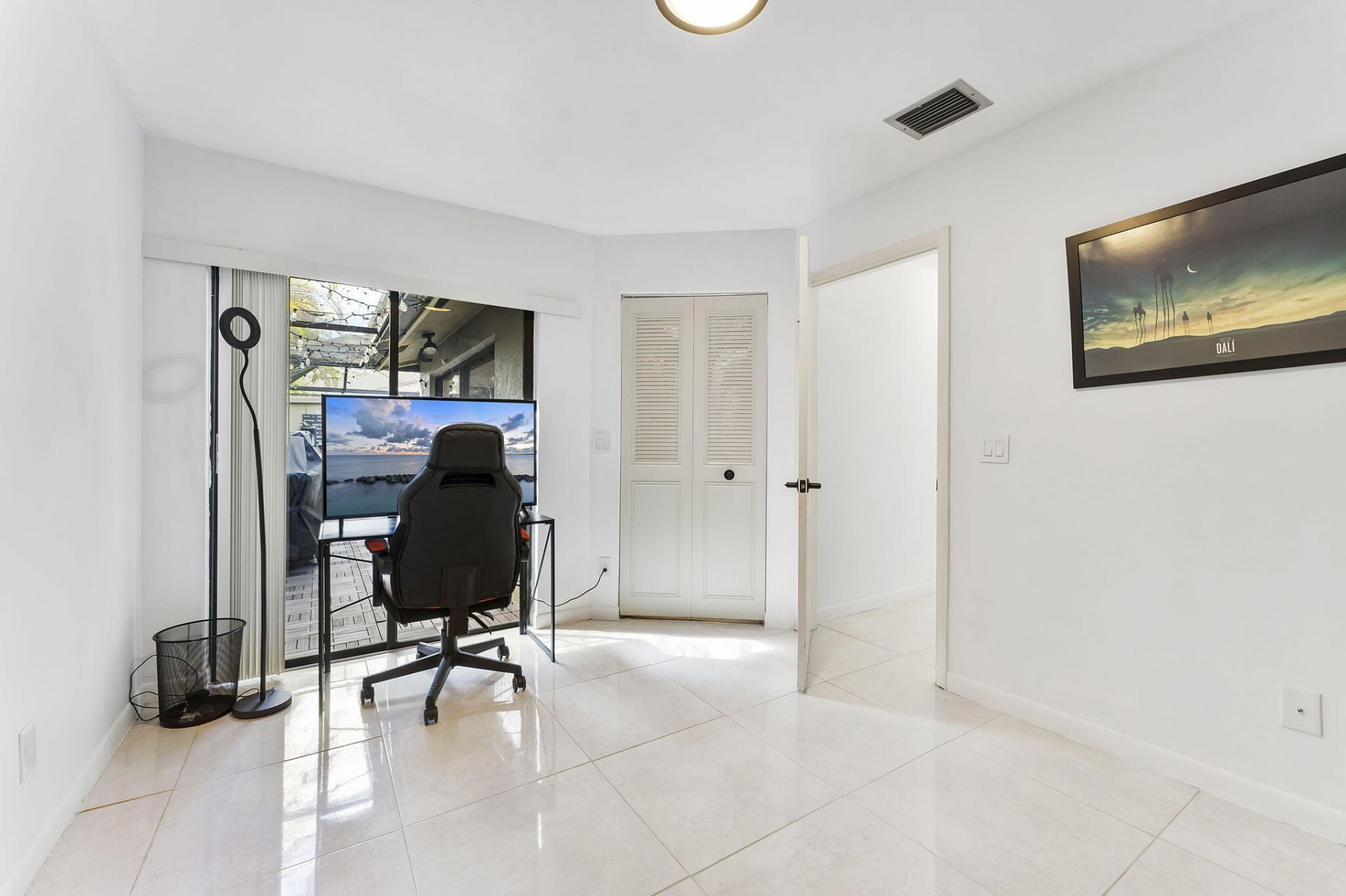 153 Meadows Drive, Boynton Beach, FL 33436 Photo