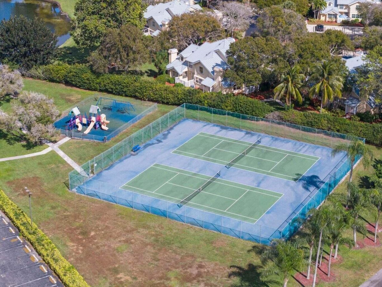 153 Meadows Drive, Boynton Beach, FL 33436 Photo