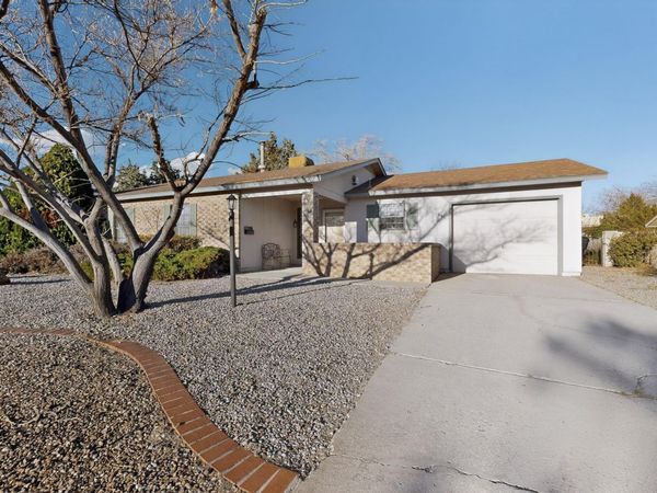 840 Stagecoach Road SE, Rio Rancho, NM 87124