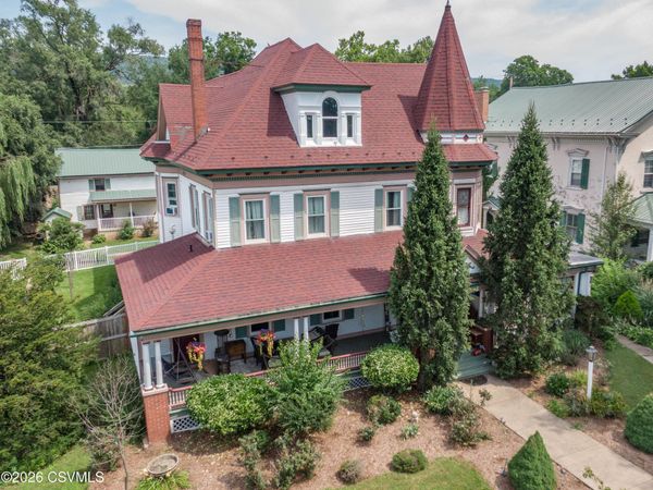 321 MARKET Street, New Berlin, PA 17855