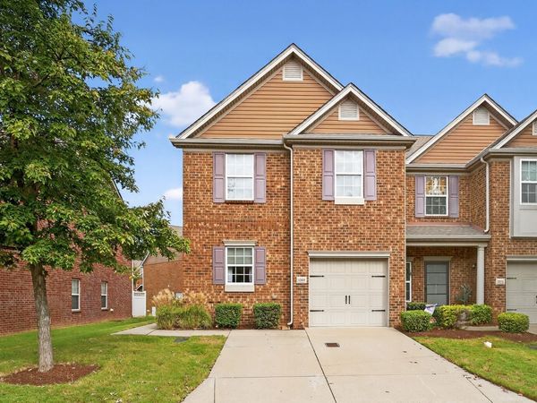 1309 Crown Point Pl , Nashville, TN 37211