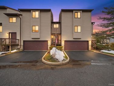 15 Kings Court, Nanuet, NY 10954