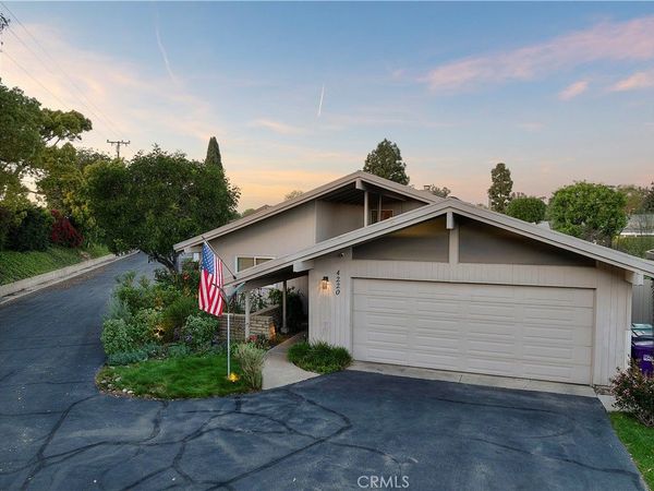 4220 Virginia Vista, Long Beach, CA 90807