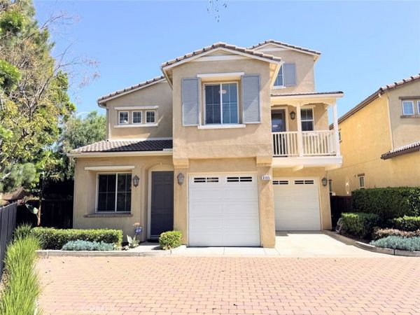 3195 N Sunrise Court, Orange, CA 92865