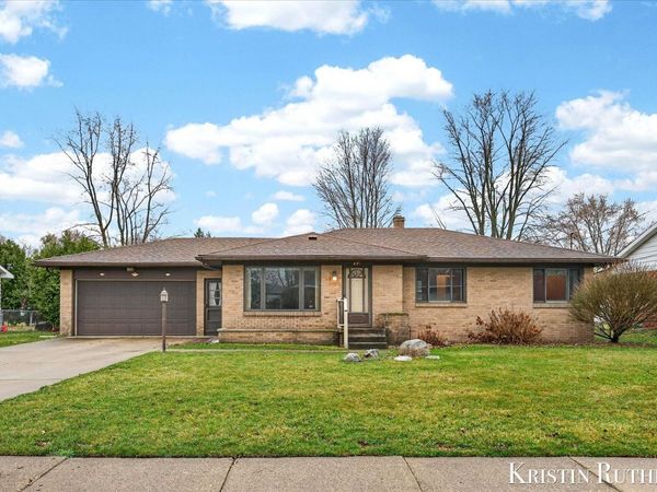 4172 Blackfoot Drive SW, Grandville, MI 49418