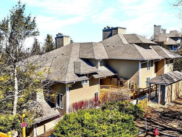 2084 STONE RIDGE CONDOS, Wintergreen, VA 22967