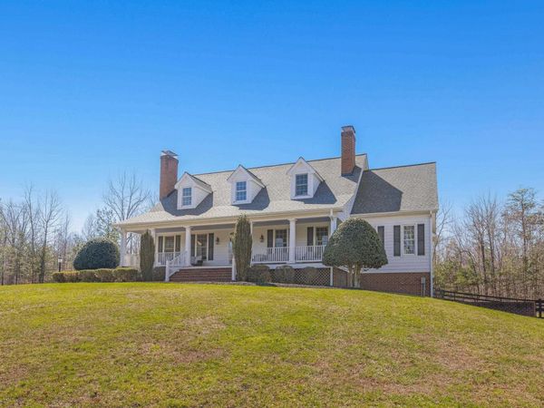 381 BYBEE ESTATES LN, Palmyra, VA 22963