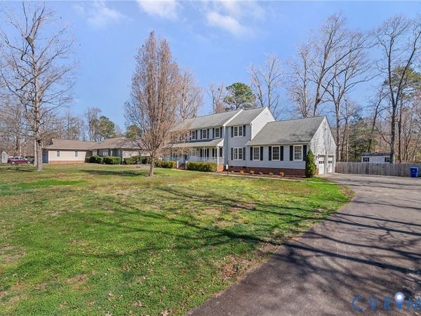 7333 Pinehurst Dr , Quinton, VA 23141