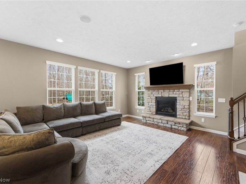 10564 Herrington Drive, Reminderville, OH 44202 Photo 6