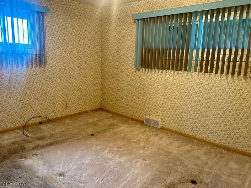 13670 Middlebrook Boulevard, Brook Park, OH 44142 Photo 12