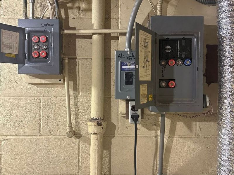 13670 Middlebrook Boulevard, Brook Park, OH 44142 Photo 19