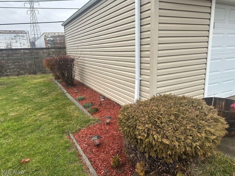 13670 Middlebrook Boulevard, Brook Park, OH 44142 Photo 23